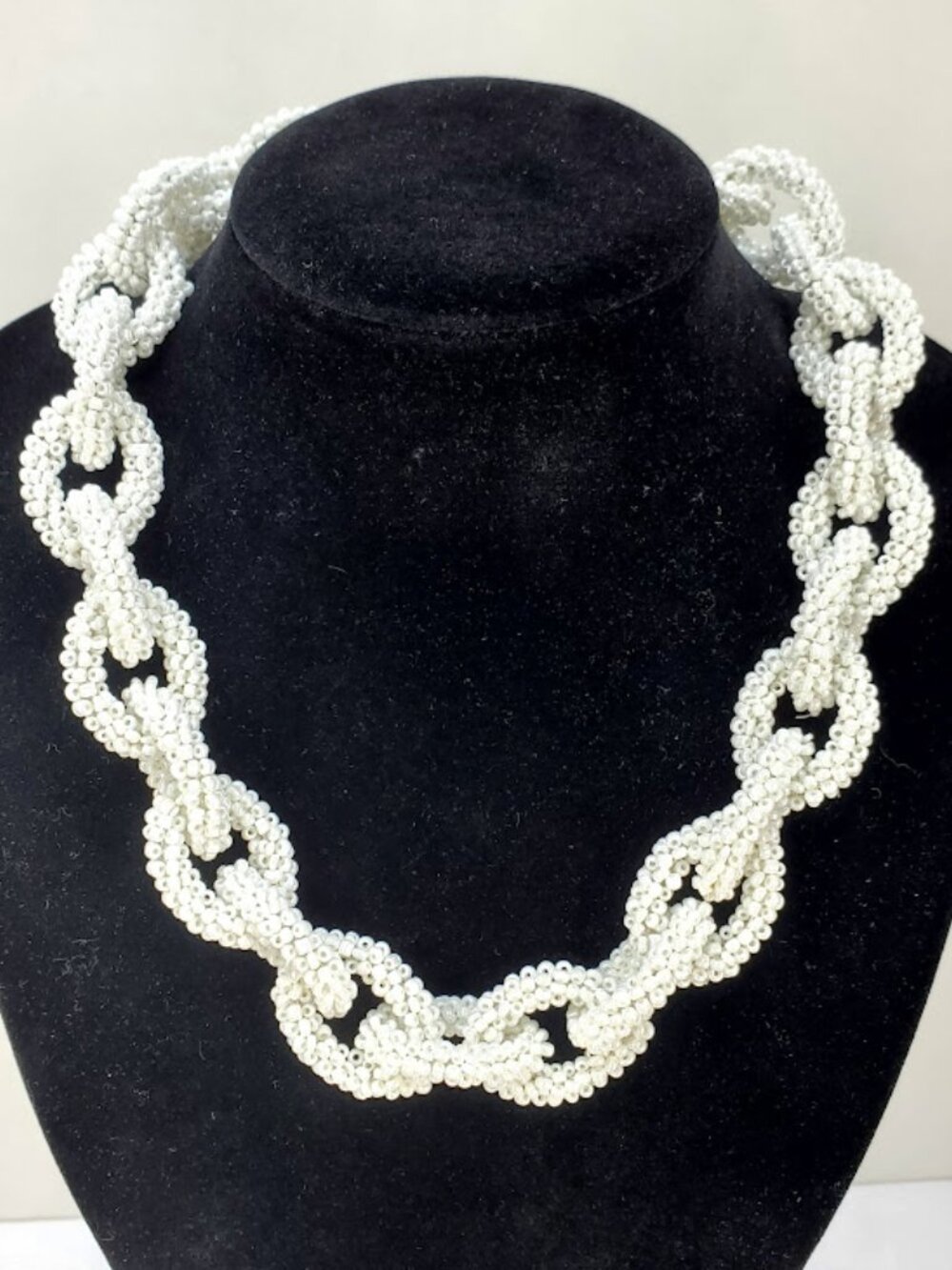 Talbots White Seed Bead Oval Link and Silvertone Toggle Clasp Necklace
